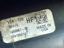 Cargar imagen en el visor de la galería, 150 hp 90 - 200 hp Evinrude e-tec VST RESERVOIR &amp; PUMP 5009967 two stroke AF AB models TESTED
