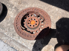Cargar imagen en el visor de la galería, 2 damaged wheels———DF 150 175 200 hp Suzuki FLYWHEEL 32102-96J20 four stroke 2019-2024 - 8 BOLT 12X26 09103-12125
