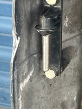 Load image into Gallery viewer, 150 175 200 hp Mercury ENGINE COVER 2151-7620A4 clamshell TOP COWLING two stroke v6 BLACK MAX 175 200 hp 2150-7619A 5
