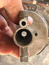 Cargar imagen en el visor de la galería, DT 225 hp Suzuki SHIFT ACCEL HOUSING 26110-87D13 Two Stroke 1990-2003 some 150 175 200 compatibility

