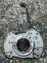 Load image into Gallery viewer, f 90 75 hp Yamaha PULSER COIL new connector 67F-85580-00-00 four stroke 2002-2004 - 80 100 hp 1999-2004
