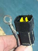 Load image into Gallery viewer, 250 - 150 hp Yamaha OX66  61A-85580-01-00 PULSER COIL 6-pin connector TWO STROKE 1998-2005
