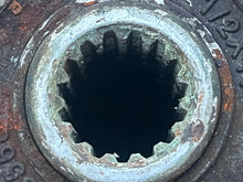 Cargar imagen en el visor de la galería, OMC Volvo Penta Rebel 763568 3-Blade Propeller LH 15 1/2 x 17 Pitch STAINLESS prop 15 spline
