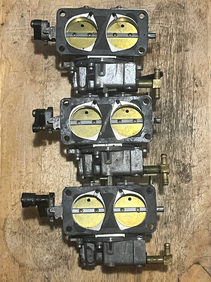 200 175 150 hp Mercury CARBURETOR SET WMH-16 top 3308-9672A44 3311-818650A4 818650A52, center 3308-9672A45 818650A5 818650A53, bottom 3308-9672A46 818650A6 818650A59 two stroke v6