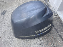 Cargar imagen en el visor de la galería, f 150 Yamaha TOP COWLING engine cover 63P-00 63P-42610-00-8D 2004-2009 Four Stroke 63P-42610-01-8D
