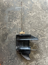 Lade das Bild in den Galerie-Viewer, 30 25 hp Mercury LOWER UNIT ASSY 825132T23 gearcase 8M0187015 346Q600006 four stroke EFI
