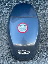 Lade das Bild in den Galerie-Viewer, f 60 hp Yamaha TOP COWLING 6C5-42610-00-8D four stroke 2007-2009 6C5-42610-00-4D 6C5-42610-00-00 6C5-42610-01-00
