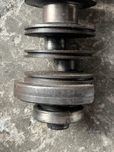 Lade das Bild in den Galerie-Viewer, 150 - 200 hp Yamaha CRANKSHAFT 6G5-11411-00-00 two stroke 1984-1989 some 220 225 hp
