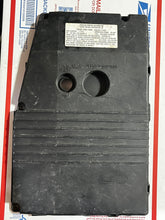 Lade das Bild in den Galerie-Viewer, DT 140 hp Suzuki ELECTRIC PARTS COVER 32895-94630 two stroke 1992
