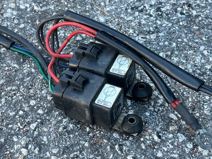250 225 hp Mercury TRIM HARNESS 826802A2 two stroke EFI 1994-1996