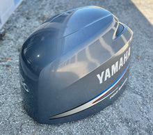 Load image into Gallery viewer, f  150 hp Yamaha TOP COWLING cowl cover 2004-2009 Four Stroke
