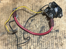 Lade das Bild in den Galerie-Viewer, 85 hp Force F460917 Starter RELAY two stroke Mercury 25 - 140 hp compatible
