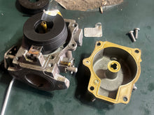 Load image into Gallery viewer, 40 50 hp Johnson Evinrude CARBURETOR SET 432439 397064 395790 398318 396140 Two Stroke 2 Cylinder 1985-1993 also 398347 398346 432982 432983 432985 432984 432437 398340
