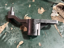 Load image into Gallery viewer, f 90 75 hp Yamaha THROTTLE CONTROL LEVER 6D8-42157-00-00 four stroke 2005-2017
