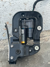 Lade das Bild in den Galerie-Viewer, Mercury SHIFT ACTUATOR 8M0007030 verado Mercruiser 8M0026721 864289007 864289006 864289005
