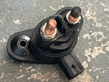 Load image into Gallery viewer, 30 25 15 hp Evinrude E-tec STARTER SOLENOID 0587020 two stroke 2017 AA AB AF
