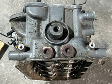 Cargar imagen en el visor de la galería, BF 90 75 hp Honda CYLINDER HEAD 12210-ZW1-010ZA four stroke 1997-2006
