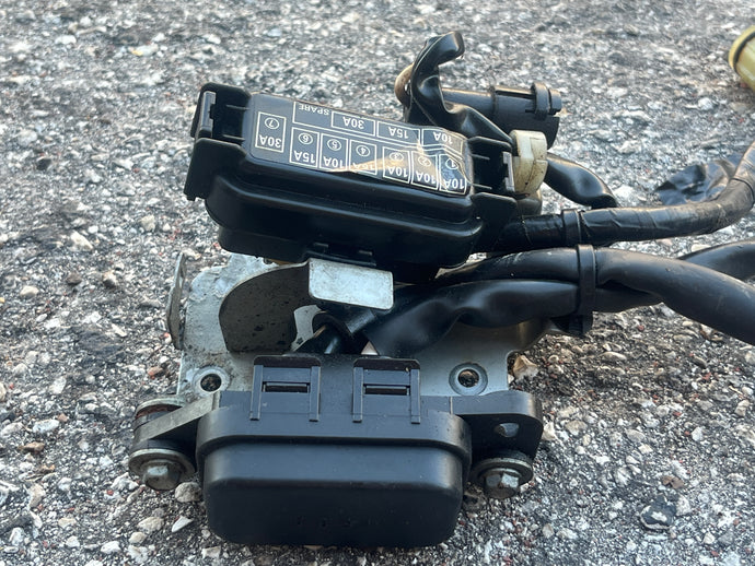 BF 225 200 175 hp Honda 150 amp MAIN FUSE box CABLE ASSY 32415-ZY3-A00 STARTER CABLE RELAY 06380-ZY3-000 four stroke