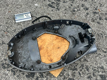 Load image into Gallery viewer, vf 90 hp Yamaha BOTTOM COWLING 6FP-42710-01-8D four stroke 2017-2024
