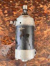 Cargar imagen en el visor de la galería, 40 50 60 70 hp Yamaha Starter electric STARTER starting motor Two Stroke OEM tested 6H4-81800-11-00 6H3-81800-10-00
