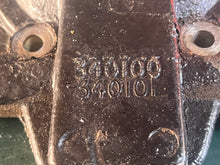 Load image into Gallery viewer, 50 hp Johnson 0340100 CYLINDER HEAD Cover 340100 temp sensor 0329562 0343141 thermostat COVER two stroke
