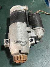 Load image into Gallery viewer, f 115 90 75 hp Yamaha STARTING MOTOR ASSY 68V-81800-01-00 four stroke 2001-2011
