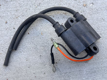 Charger l'image dans la galerie, 50 hp Mercury Quicksilver IGNITION COIL 339-825101 four stroke
