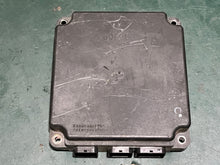 Cargar imagen en el visor de la galería, 200 175 150 hp Yamaha HPDI 60F-8591A-00-00 ECU f8t93097 Control Unit two stroke 2000
