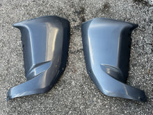 Cargar imagen en el visor de la galería, f 225 200 250 hp Yamaha 69J-42741-00-8D set of LOWER COWL SIDE COVERS APRON 2002-2016 four stroke 69J-42771-00-8D
