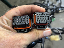 Load image into Gallery viewer, DF 225 250 200 hp Suzuki WIRING HARNESS 36610-93JK0 93JK1 93JK2 four stroke 2004-2010
