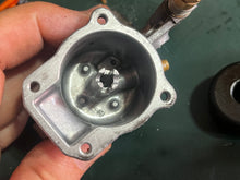 Cargar imagen en el visor de la galería, DT 150 175 200 225 Suzuki starter valve assy 13400-87D12 NLA two stroke 90 100 compatible
