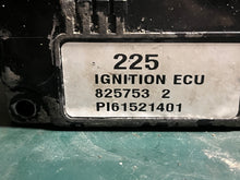 Cargar imagen en el visor de la galería, 225 250 hp Mercury 8257532 IGN ECU 825753 2 IGNITION control unit, 3 Liter, 112100-3060 Two Stroke 112100-3100
