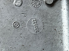 Load image into Gallery viewer, 40 hp Johnson Evinrude AIR SILENCER intake airbox 0333522 336856 Two Stroke 1985-2003 some 35 45 50 55 hp compatibility
