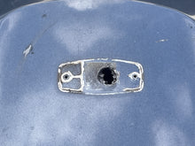 Cargar imagen en el visor de la galería, f 150 Yamaha TOP COWLING 63P-42610-00-8D engine cover 63P-00 2004-2009 Four Stroke 63P-42610-01-8D
