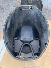 Load image into Gallery viewer, f 115 hp Yamaha TOP COWLING 6EK-42610-00-00 four stroke 2014-2020
