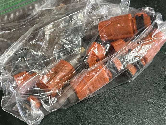 4 tested for customer sep2025——-DF 115 140 hp Suzuki FUEL INJECTOR genuine 15710-65D00 Four Stroke 2002-2012 some compatibility 90 100 hp