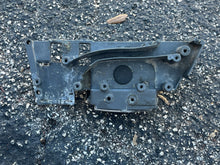 Load image into Gallery viewer, BF 250 175 hp Honda FRONT BRACKET, COVER 40154-ZY3-000ZA four stroke compatible 200 225 hp 2002-up
