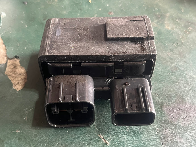 DF 200 hp Suzuki PTT trim RELAY 38410-93J21 four stroke compatible with many HPs