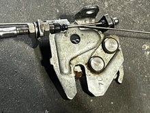 Load image into Gallery viewer, 115 hp Yamaha BOTTOM COWLING STAY 6R3-42811-01-00 6R3-42811-10-00 WIRE COMPLETE 6N7-42850-10-00 6N7-42850-20-00 two stroke 1994-2009 some 130 150 175 200 225 250 hp compatibility
