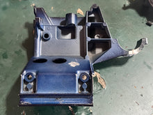 Load image into Gallery viewer, BFT 115 150 Tohatsu LOWER FRONT COVER BRACKET HZY6-40154-000ZC four stroke 2014-up compatible BF 150 hp Honda 40154-ZY6-000ZA 2004-up
