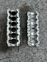 Load image into Gallery viewer, clean 90 hp, 115 hp Mercury inline 6 cylinder block
