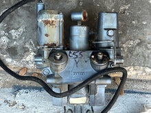 Lade das Bild in den Galerie-Viewer, PARTS c 55 hp Yamaha POWER TRIM &amp; TILT ASSY 62F-43800-00-4D FAILED PUMP two stroke 1994-1995 C55TR
