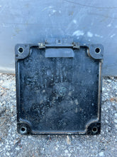 Cargar imagen en el visor de la galería, 250 hp Mercury IGN ECM control Unit 83004417 Ignition ECU 112100-3100 w/ 8300468 EFI ECM Engine Control Unit 830046 8 112100-3120 Two Stroke
