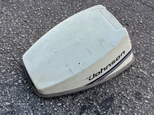 Lade das Bild in den Galerie-Viewer, 15 9.9 hp Johnson Evinrude motor ENGINE COVER 0392784 0391842 two stroke 1983
