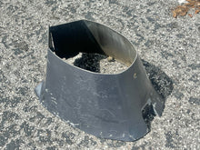 Load image into Gallery viewer, f 150 hp Yamaha BOTTOM COWLING APRON 63P-42741-01-8D four stroke 2013
