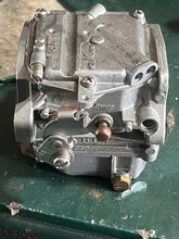 Lade das Bild in den Galerie-Viewer, sold aug2025———PARTS - 40 hp Yamaha 63D-14302-00-00 63D-00 CARBURETOR 2 middle 1995-2003 two stroke

