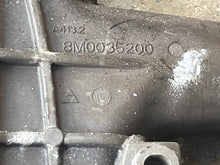 Lade das Bild in den Galerie-Viewer, 350 hp Mercury Verado CAC ASSY FUEL MODULE 8M0035200 8M0092462 END CAP 8M0046698 four stroke 200-400 hp compatible
