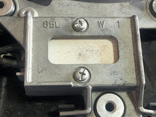 Load image into Gallery viewer, 250 225 200 hp Yamaha RESISTOR 65L-85370-00-00 COVER &amp; BRACKET two stroke ox66 1997-2005
