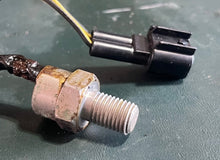 Load image into Gallery viewer, Yamaha THERMOSENSOR 61A-85790-01-00 61A-85790-00-00 two &amp; four stroke electrical
