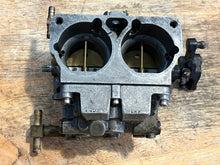 Lade das Bild in den Galerie-Viewer, 200 hp Mercury CARBURETOR SET WMV 5-1 5-2 5-3 3326-828272A13 828272A49, 3326-828272A14 828272A50, 3326-828272A15 828272T51 two stroke 1996-1998
